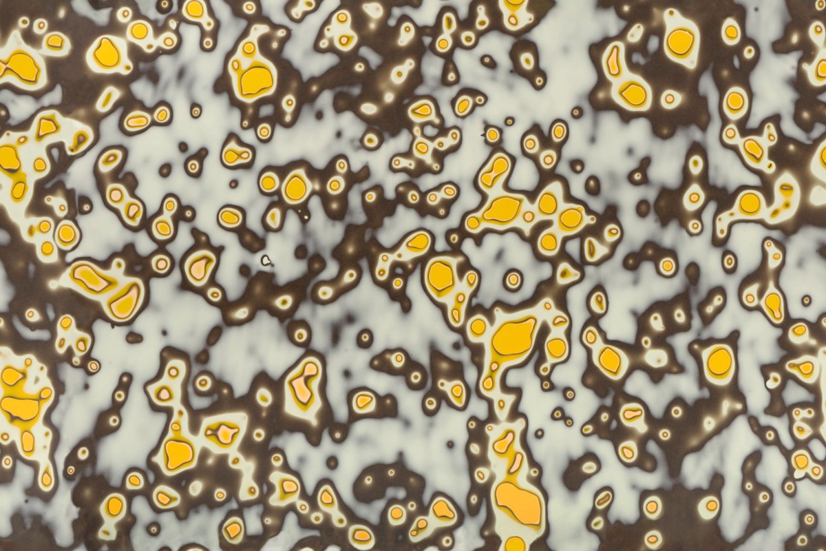 A seamless surfaces texture with usnic units arranged in a None pattern